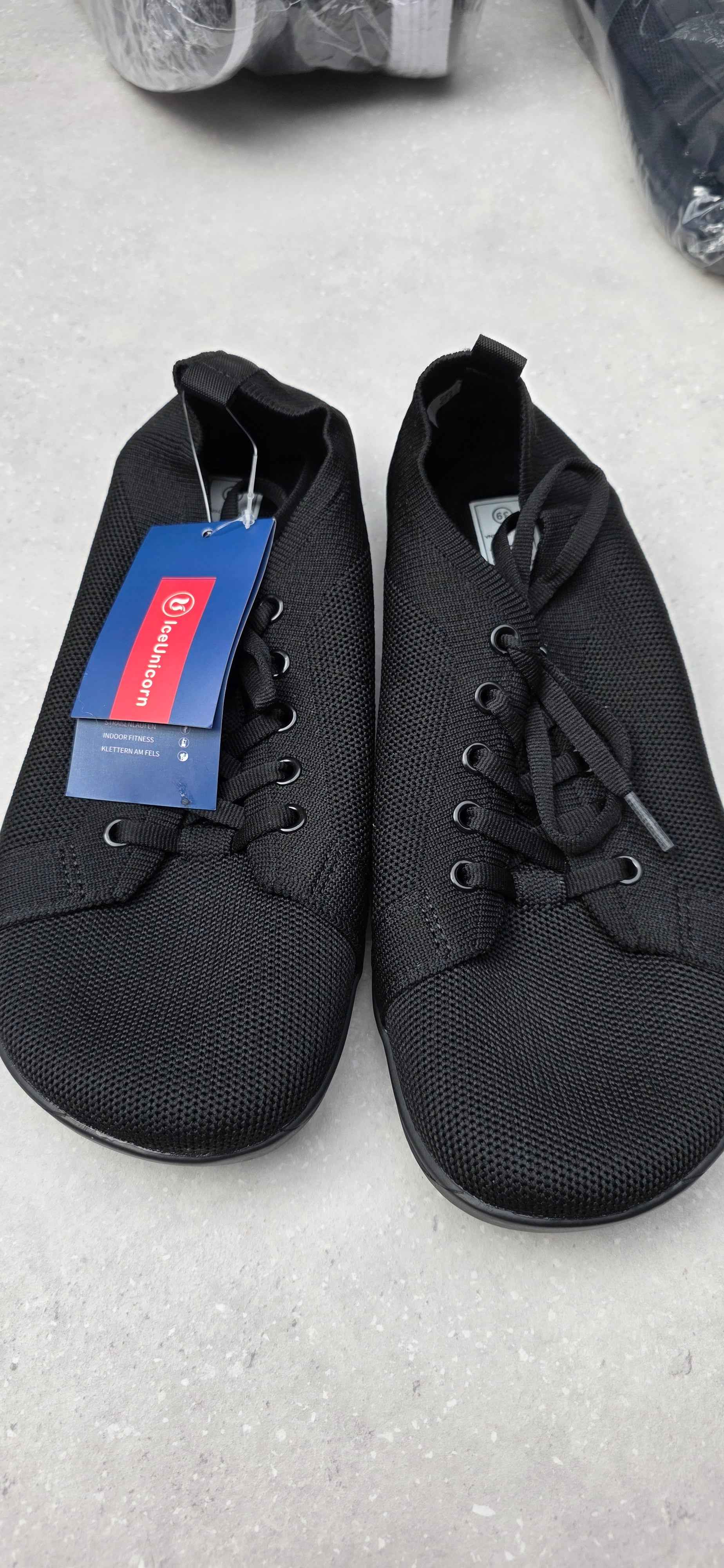IceUnicorn Water Shoes Unisex Beach Shoes Barefoot Shoes