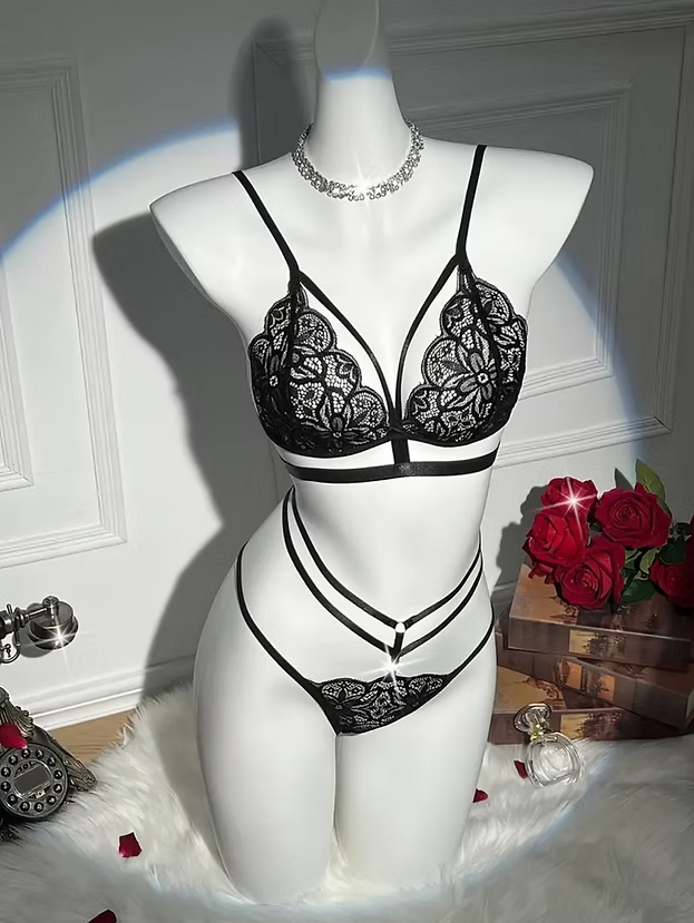 Floral Lace Lingerie Set