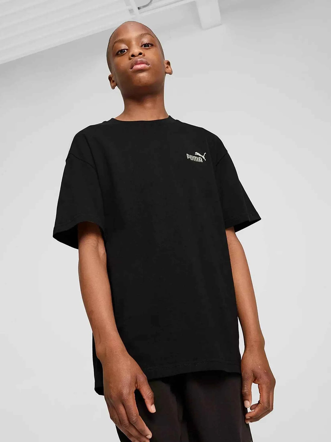 Boys Puma T-shirt, 9-10 yrs black
